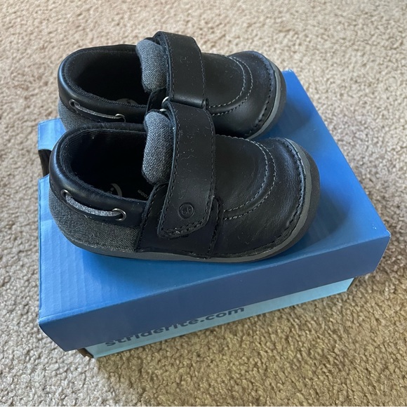 Stride Rite Other - NEW WIDE Stride Rite Wally Loafer